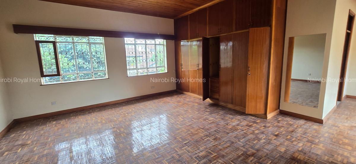 6 Bed House with En Suite at Nyari Redhil Close - 18