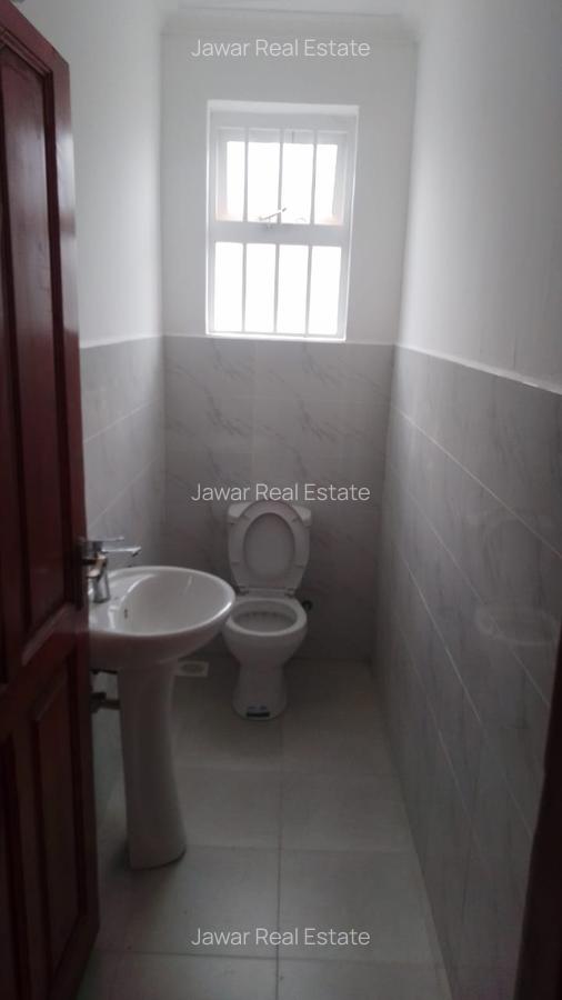 3 Bed House with En Suite at Malaa - 10