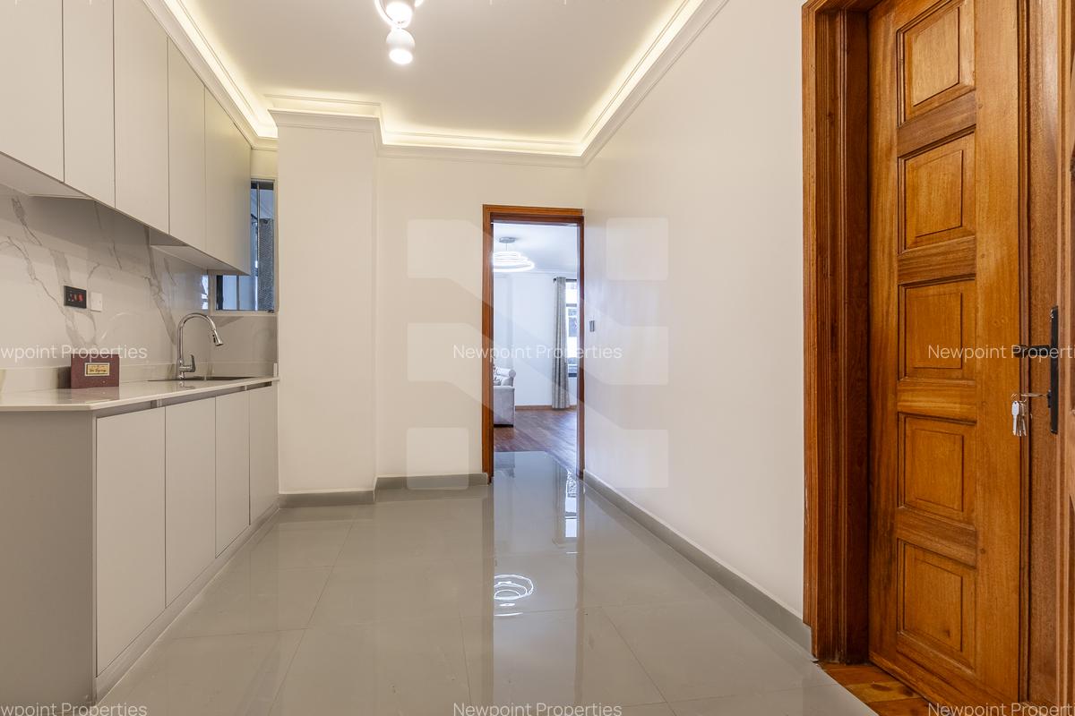 7 Bed House with En Suite in Karen - 6