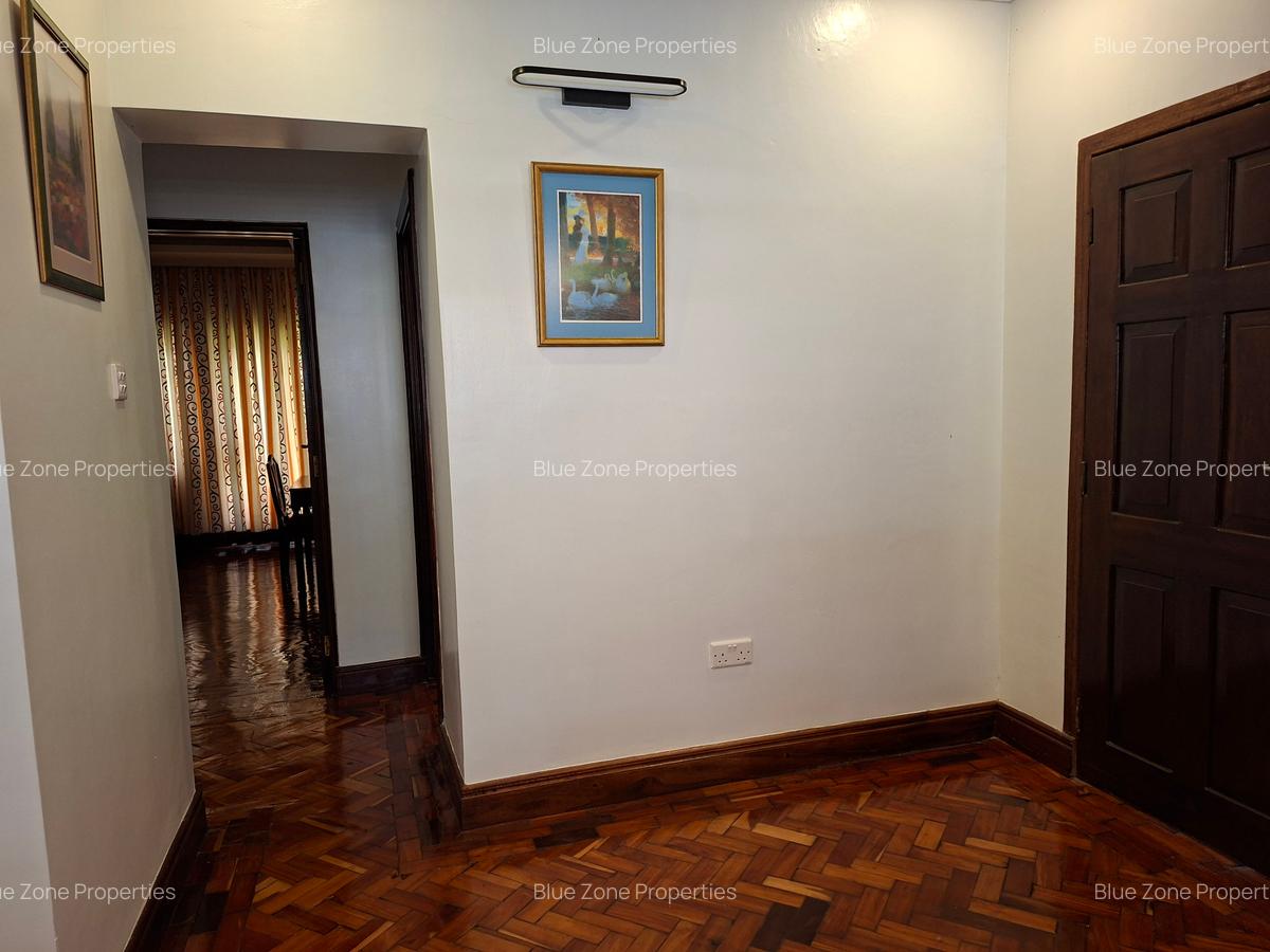 Serviced 1 Bed Apartment with En Suite at Off Mimosa Rd - 3