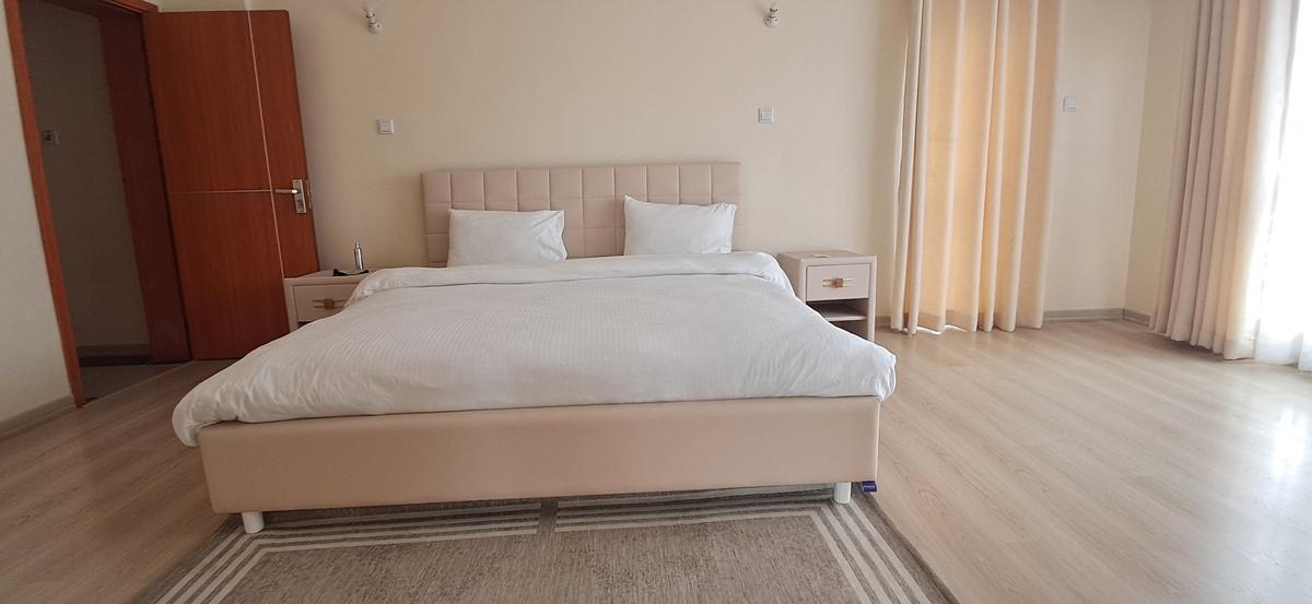 Furnished 3 Bed Apartment with En Suite at Rhapta Rd - 15