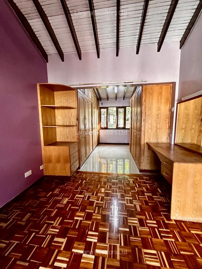 4 Bed Townhouse with Staff Quarters at Ole Dume Rd - 11