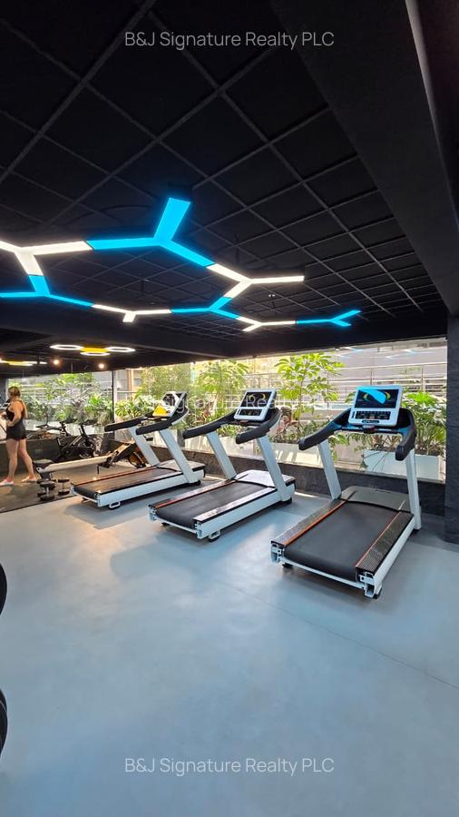 2 Bed Apartment with En Suite in Lavington - 9