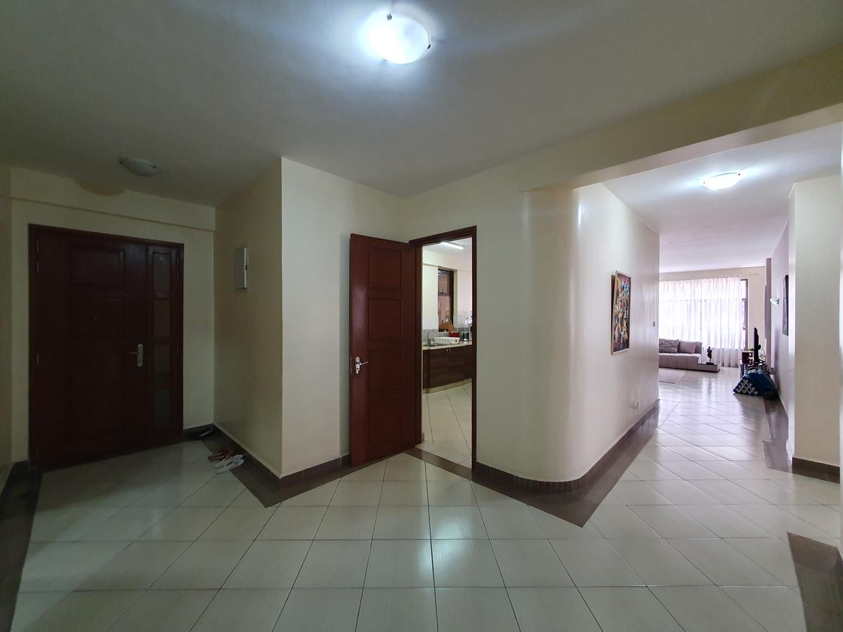 3 Bed Apartment with En Suite at Mpaka Rd - 6