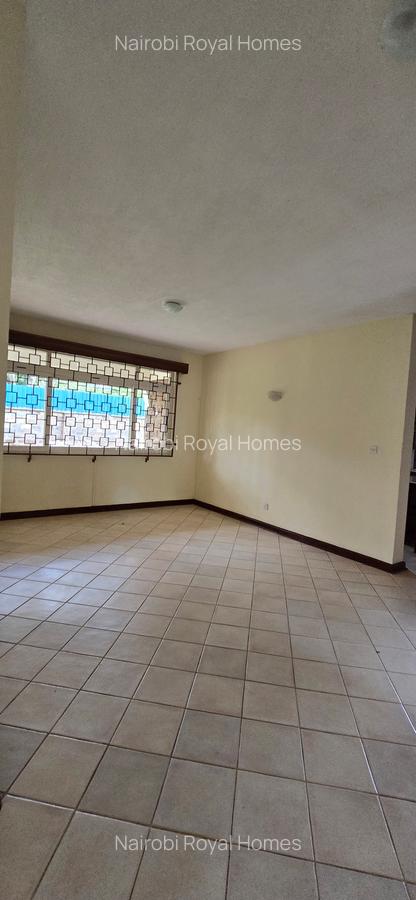 5 Bed Townhouse with En Suite at Lavington Green - 10