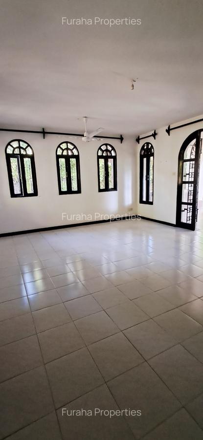 2 Bed Townhouse with En Suite at Nyali - 4