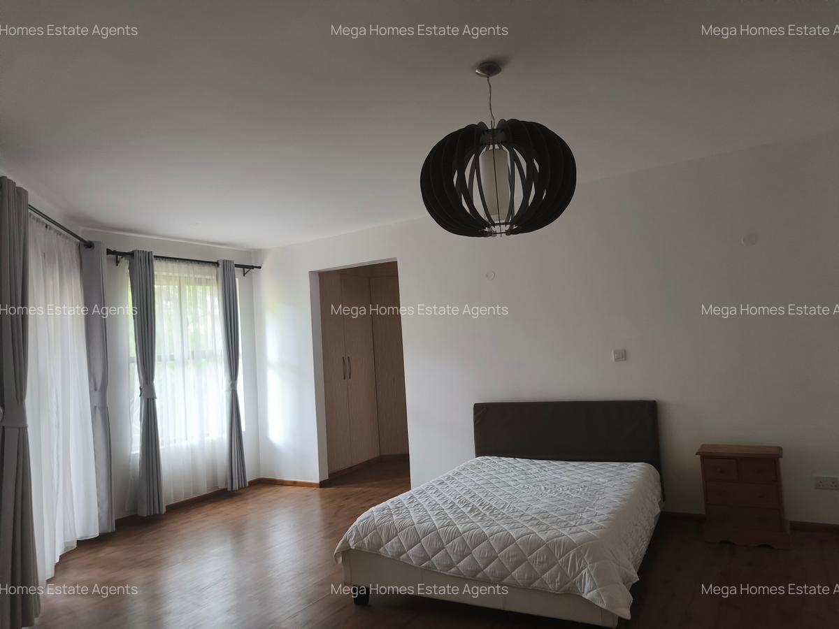 Serviced 3 Bed Apartment with En Suite in Riverside - 15