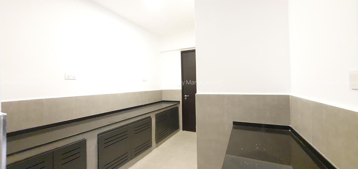 3 Bed Apartment with En Suite in General Mathenge - 13