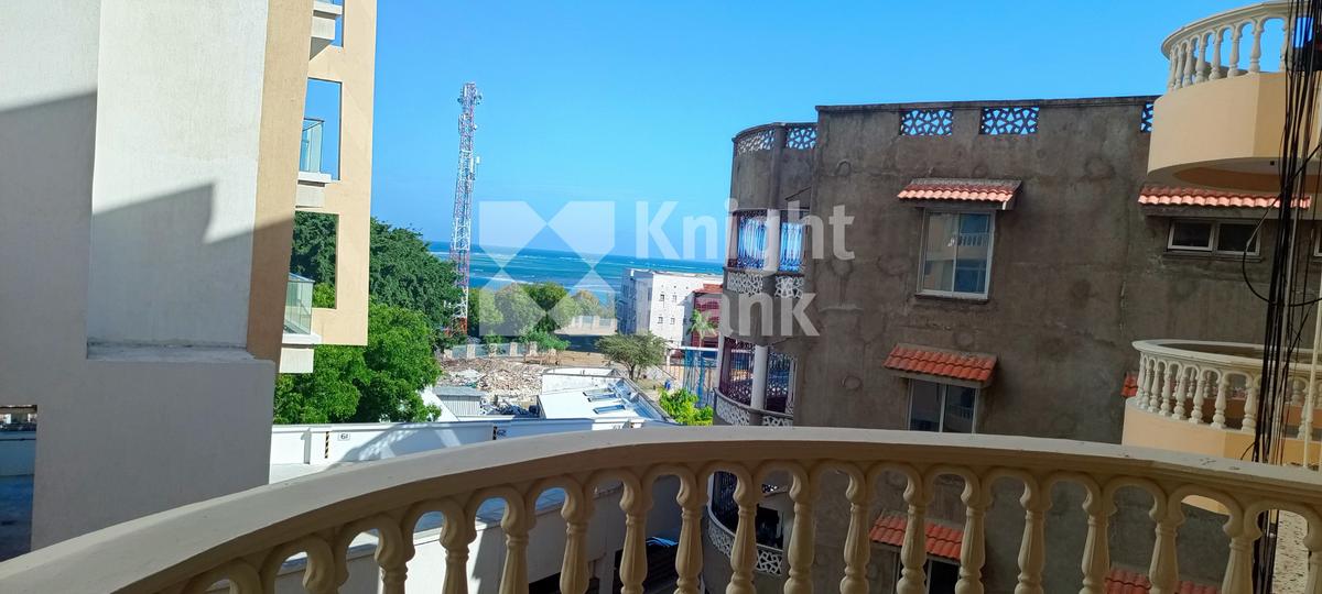 3 Bed Apartment with En Suite in Kizingo - 5