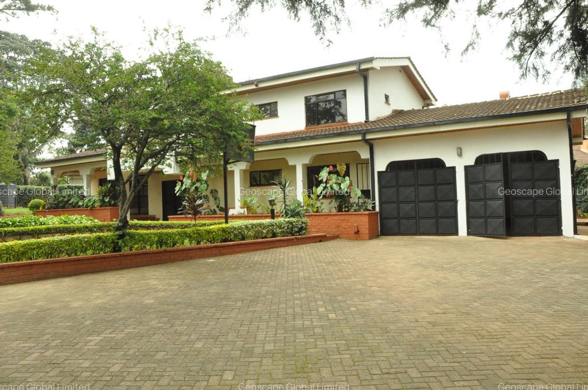 5 Bed House with En Suite in Nyari - 13