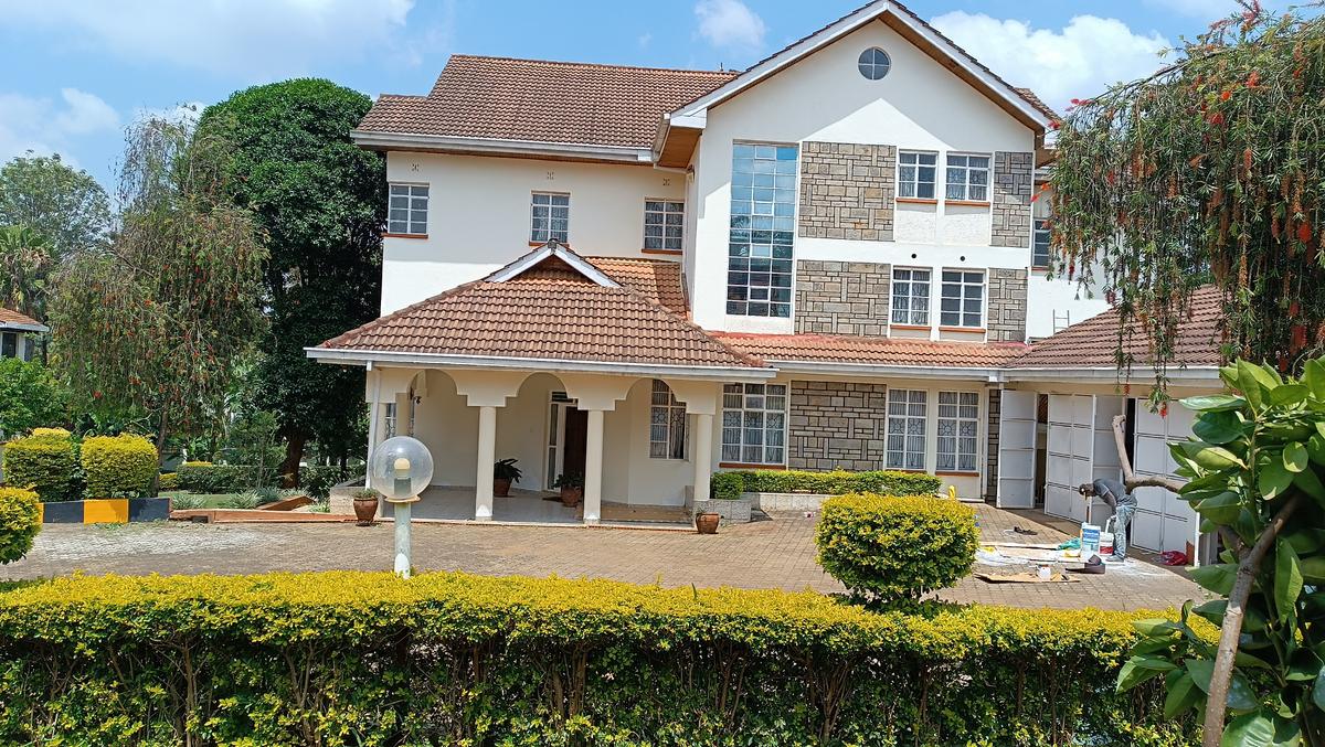 6 Bed House with En Suite at Pan African Insurance - 2