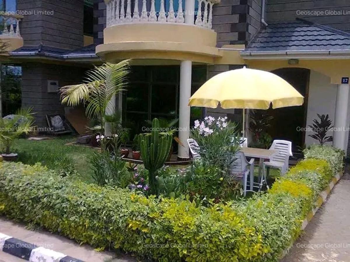 5 Bed House with En Suite in Syokimau - 3