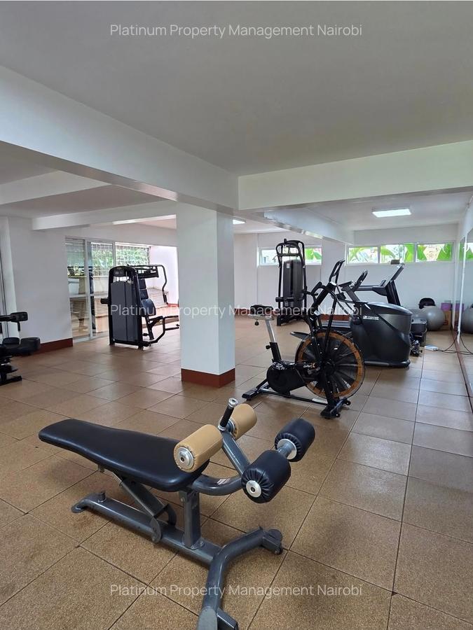 Furnished 2 Bed Apartment with En Suite at Chilly Breeze Apartments - 17