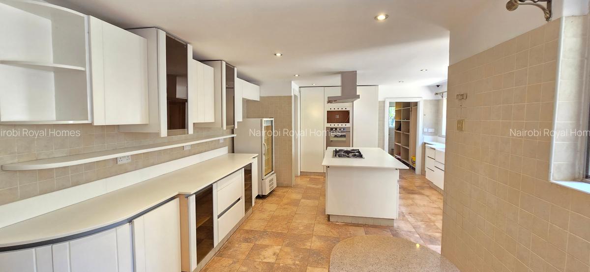 4 Bed House with En Suite at Muthaiga Road - 12