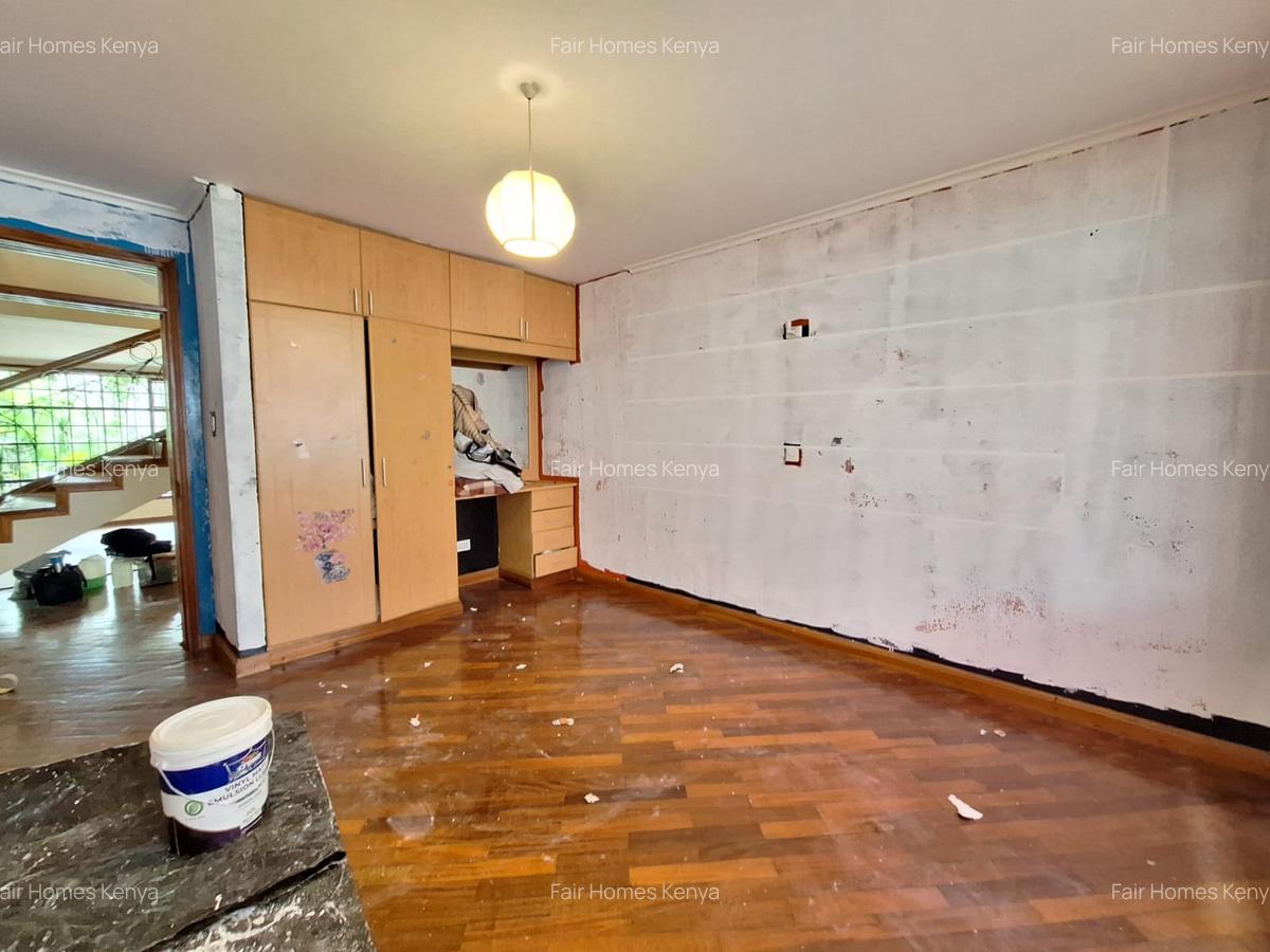 4 Bed Townhouse with En Suite at Lavington Green - 9