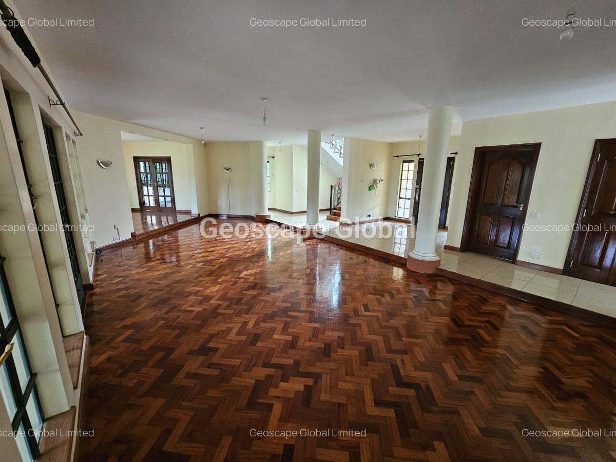 5 Bed House with En Suite in Runda - 5