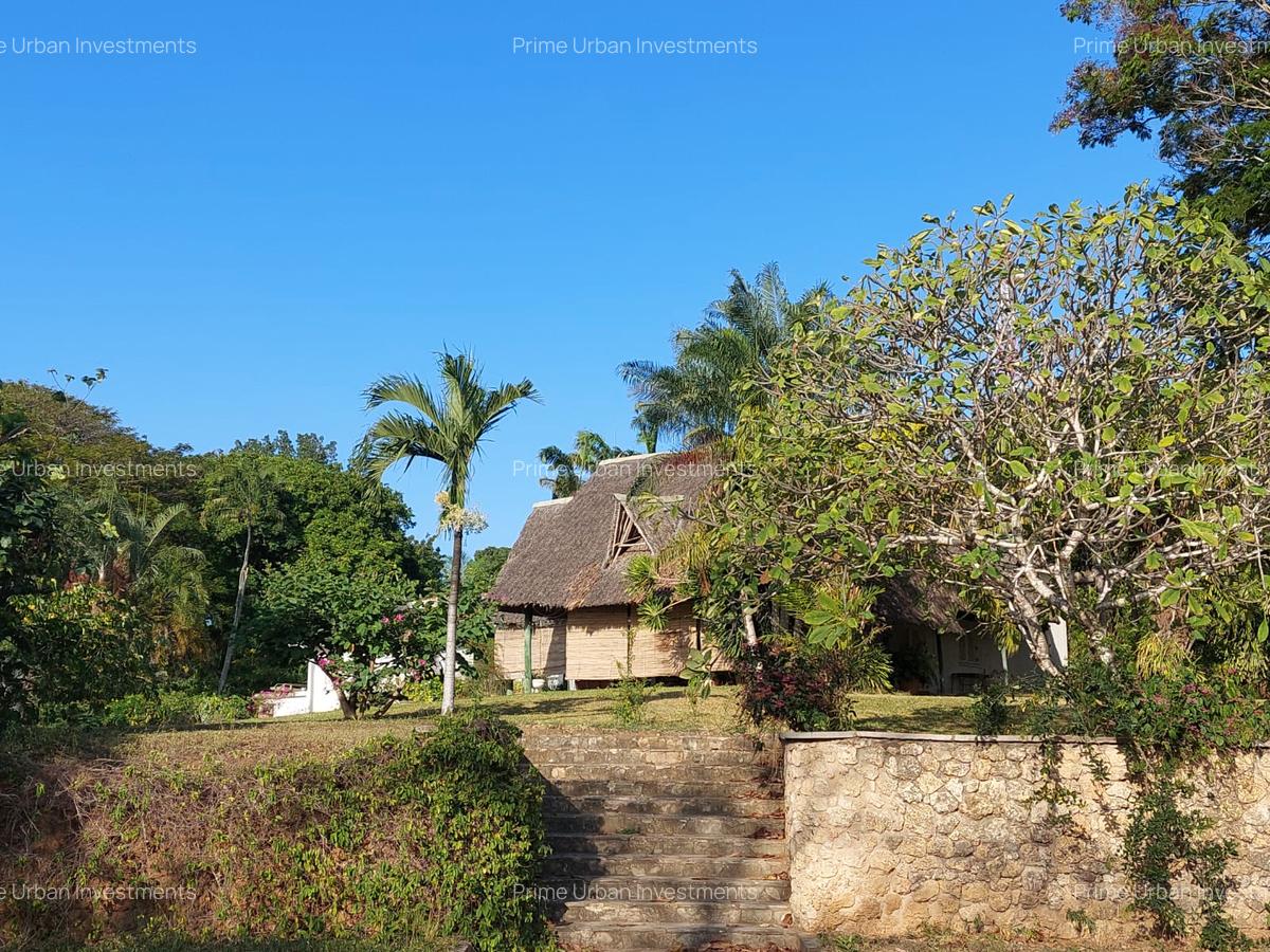 Land in Kongowea - 2