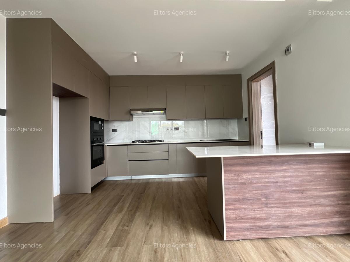 3 Bed Apartment with En Suite at Kirawa Road - 3