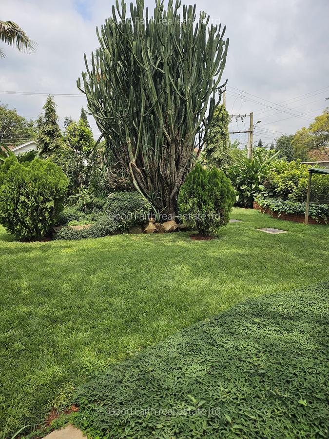 4 Bed House with En Suite in Runda - 4