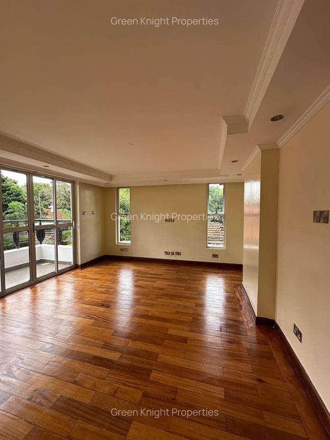 5 Bed Townhouse with En Suite in Lavington - 8