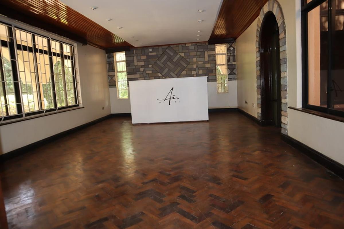 600 ft² Commercial Property with Fibre Internet in Karen - 6