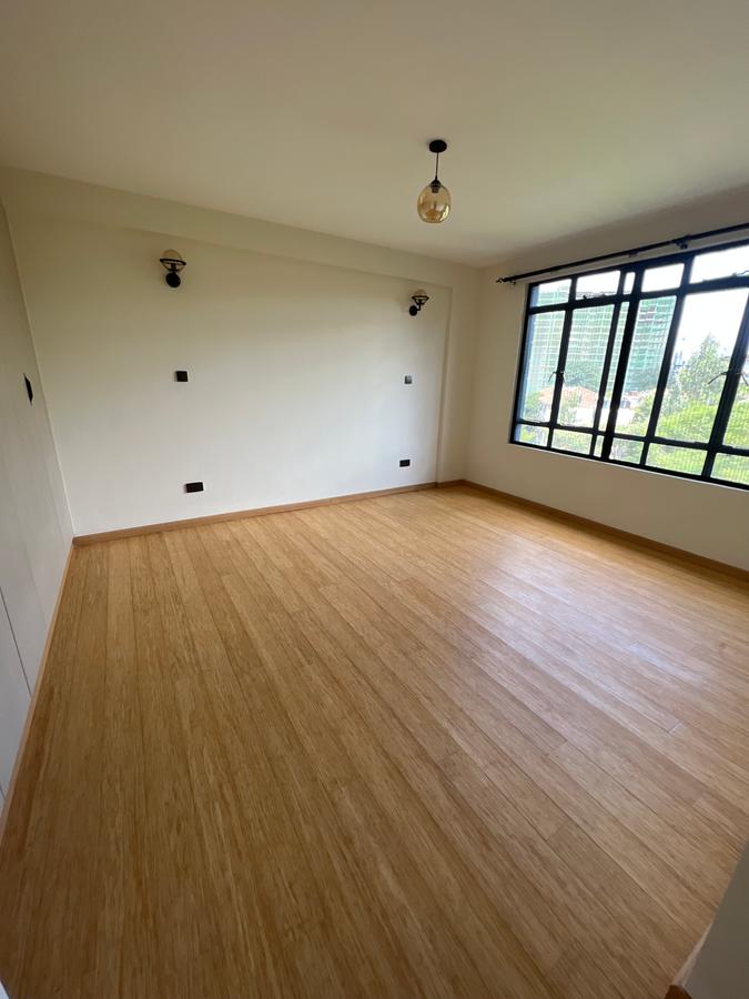 3 Bed Apartment with En Suite at Westlands - 7