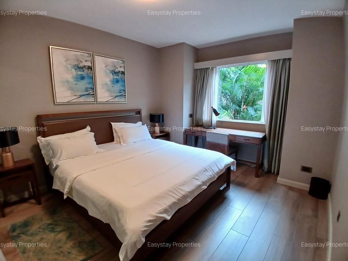 Serviced 1 Bed Apartment with En Suite in Westlands Area - 3