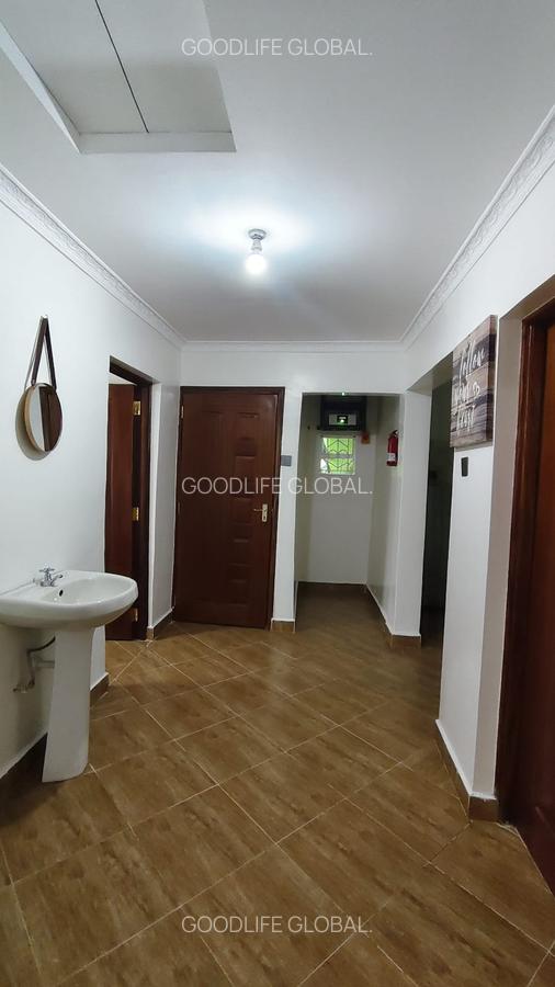 2 Bed House with En Suite at Nyari - 6