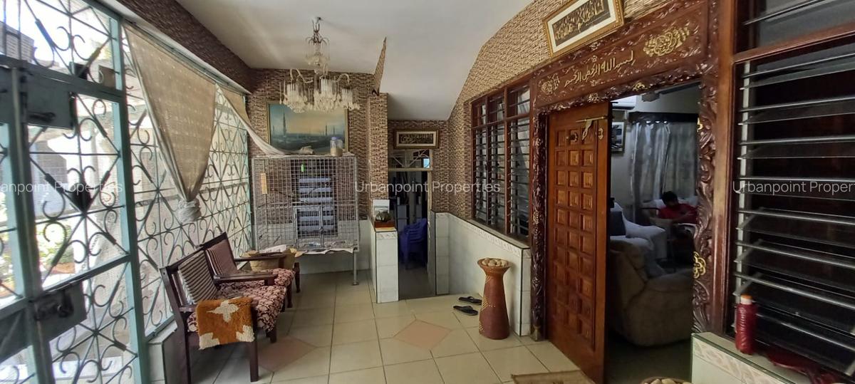 Commercial Property with Backup Generator in Tudor - 8