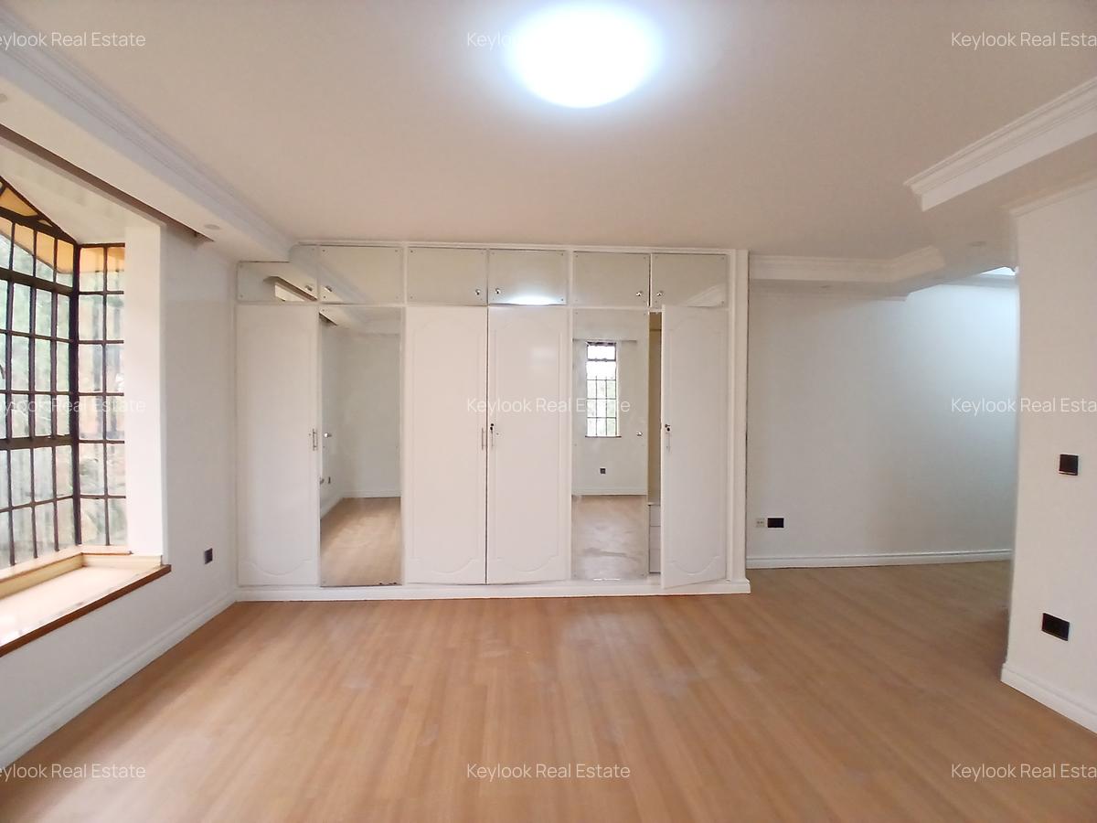 3 Bed Apartment with En Suite at Off Gitanga Road - 12