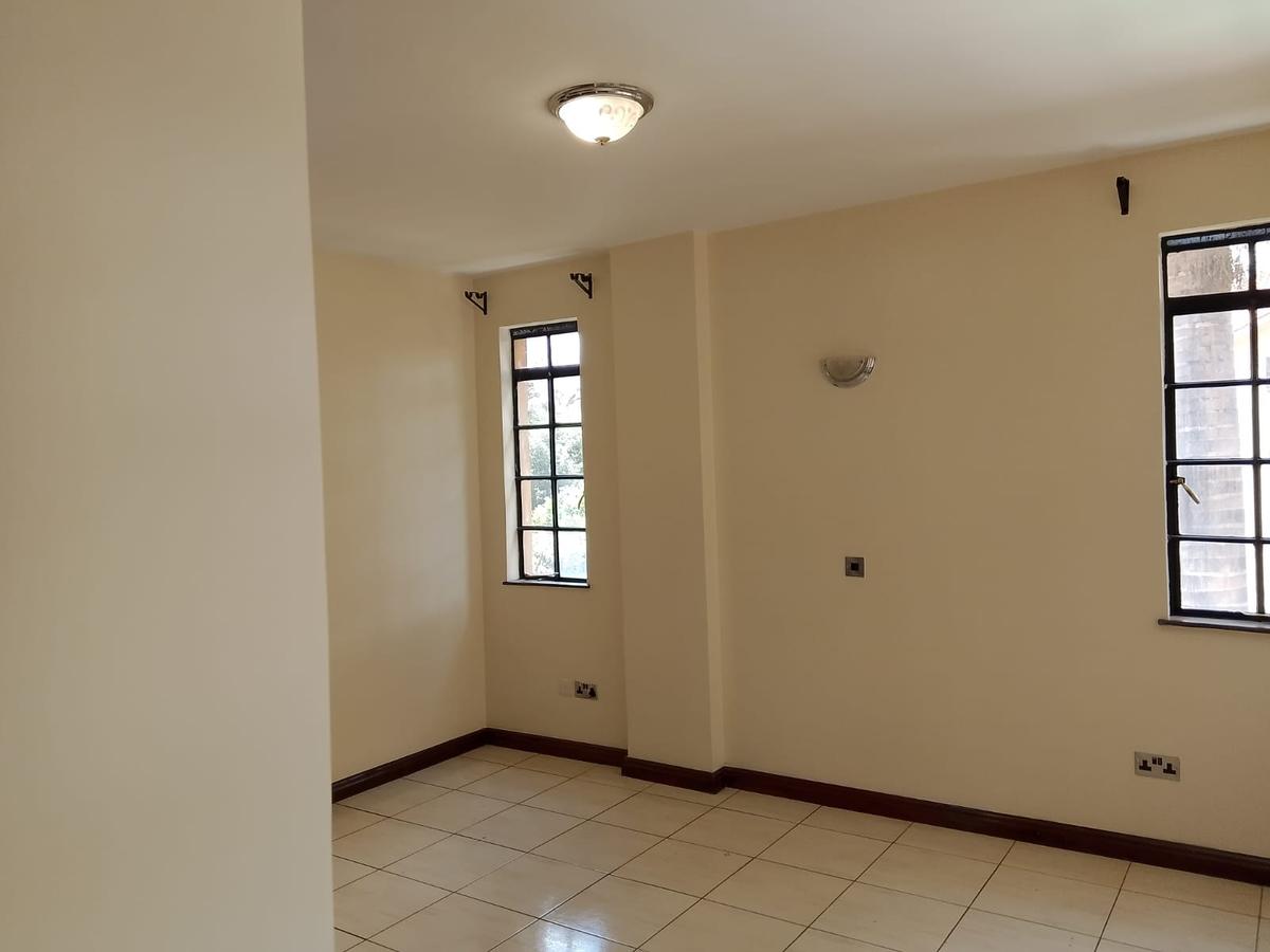 4 Bed Apartment with En Suite at Upperhill. - 3