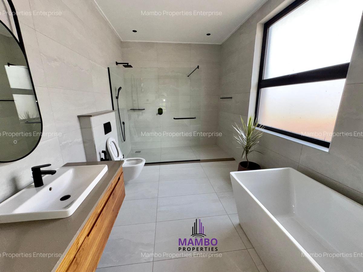 4 Bed Villa with En Suite at Off Loresho Ridge - 20