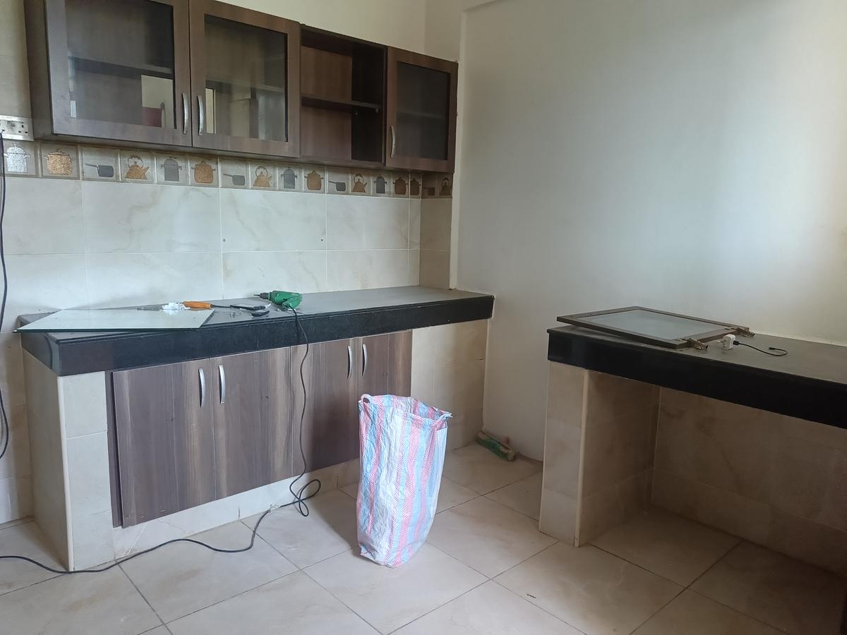 Serviced 2 Bed Apartment with En Suite at Mount Kenya Road - 6