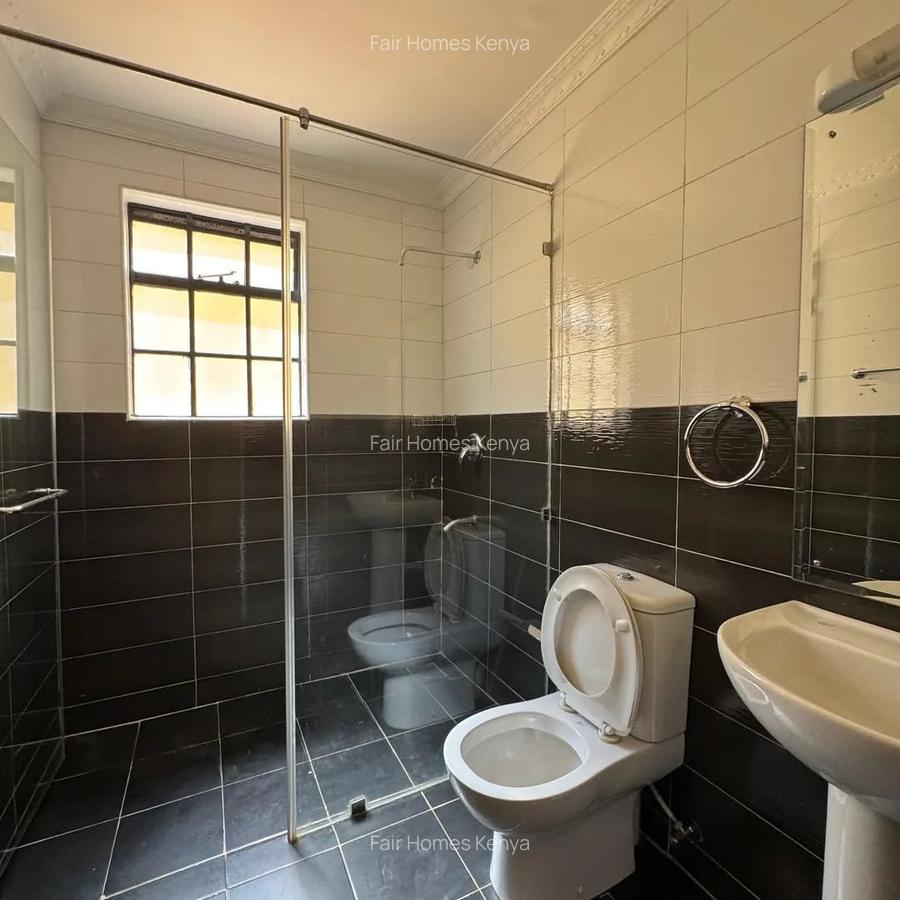 4 Bed Townhouse with En Suite at Chalbi Drive - 5