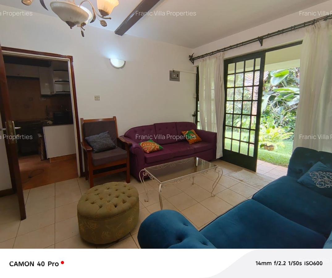 2 Bed House with En Suite at Hill View - 4