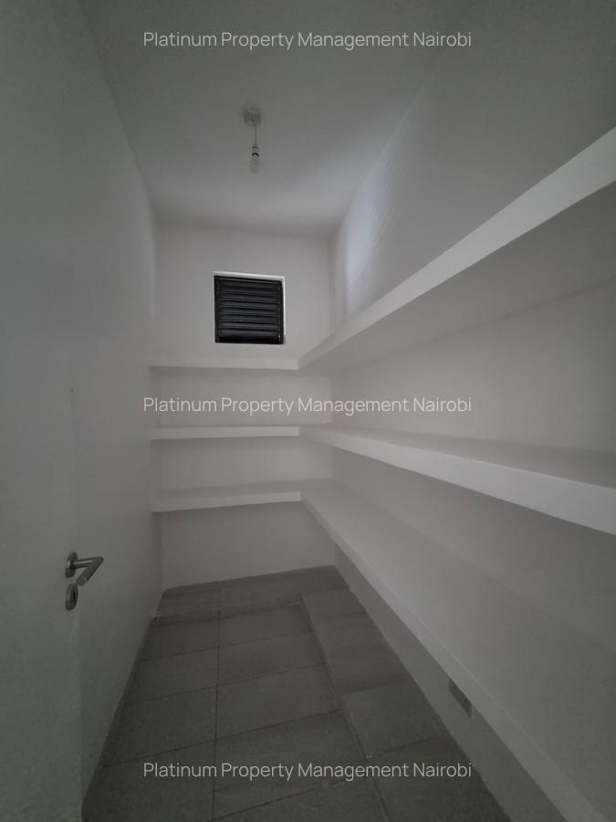 2 Bed Apartment with En Suite at Second Parklands - 8