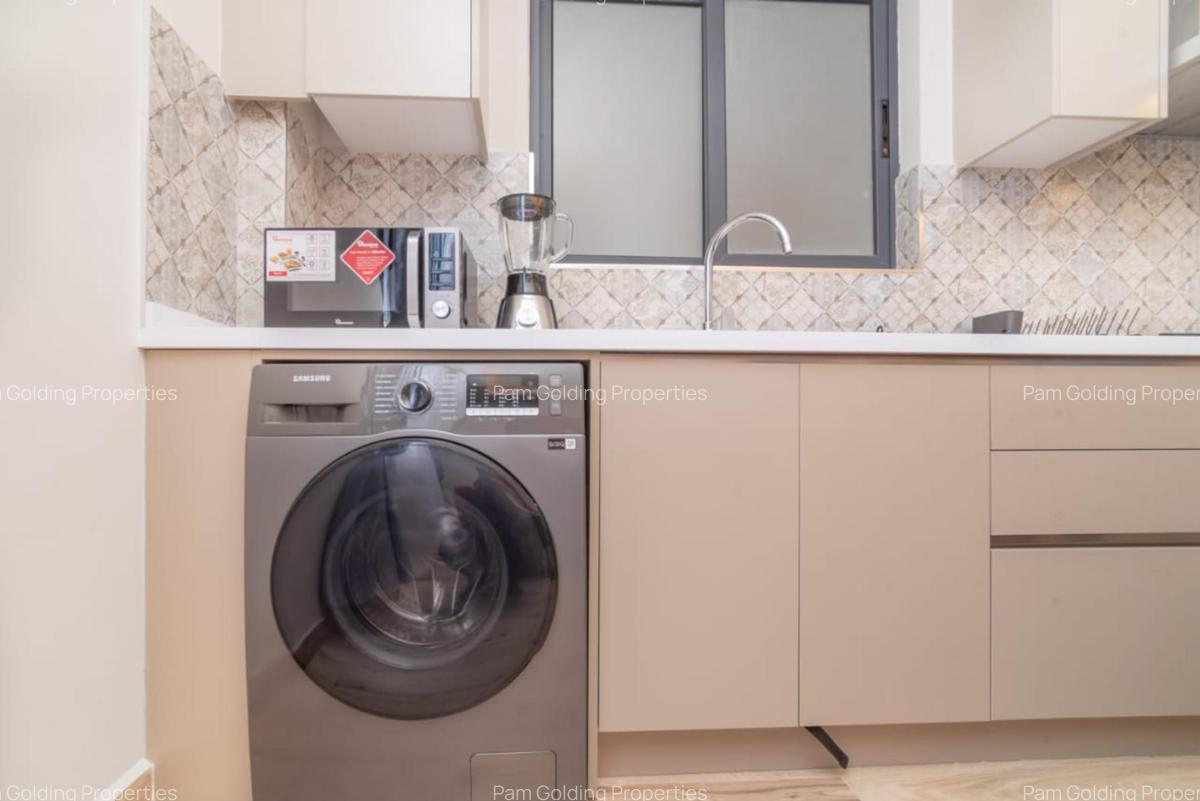 Serviced 1 Bed Apartment with Swimming Pool at Westlands Road - 9