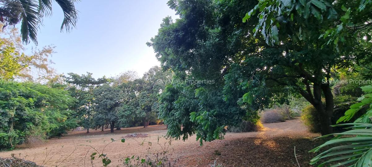 7 ac Commercial Land at Mtwapa - 7