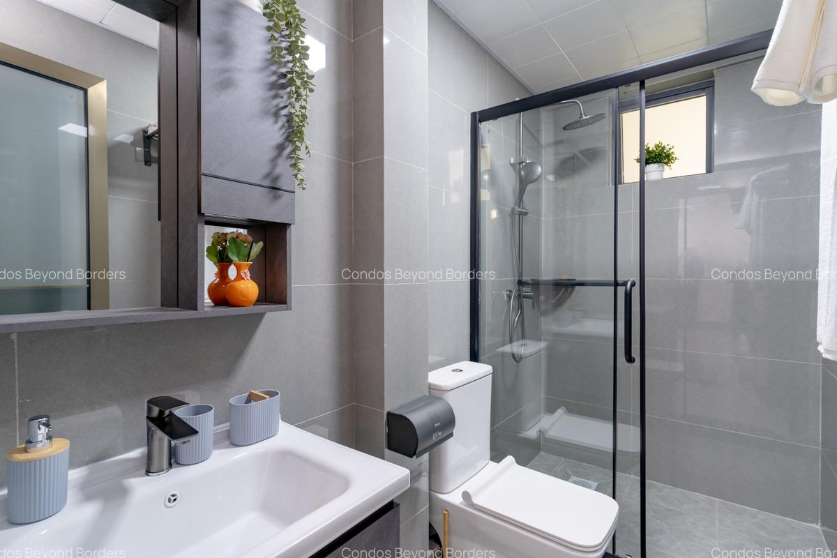 Serviced 2 Bed Apartment with En Suite at Riverside Drive - 18