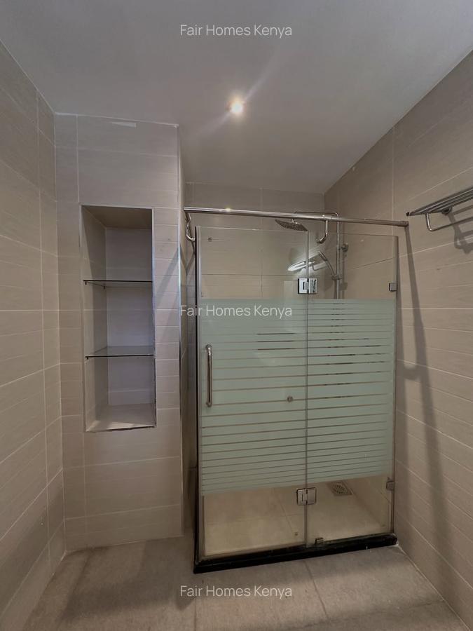 4 Bed Townhouse with En Suite at James Gichuru - 6