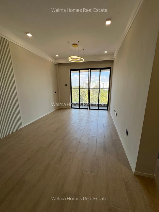 1 Bed Apartment with En Suite in Lavington - 5