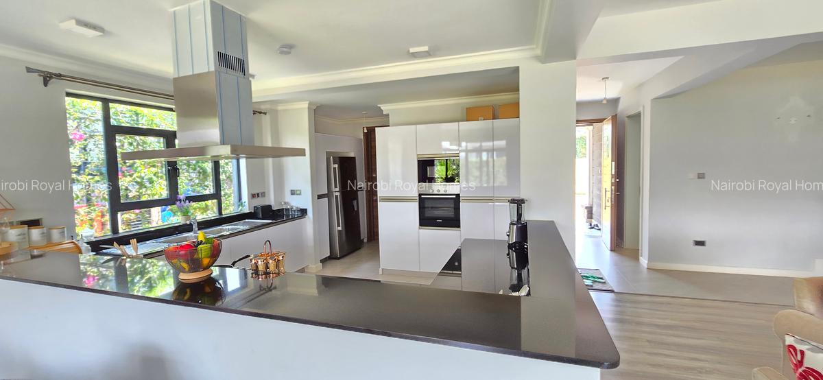 4 Bed Villa with En Suite at Five-Star Paradise - 11