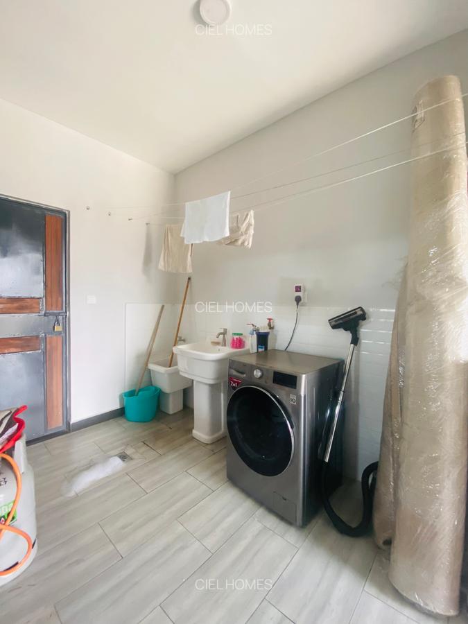 Serviced 4 Bed Apartment with En Suite at Othaya Road - 7