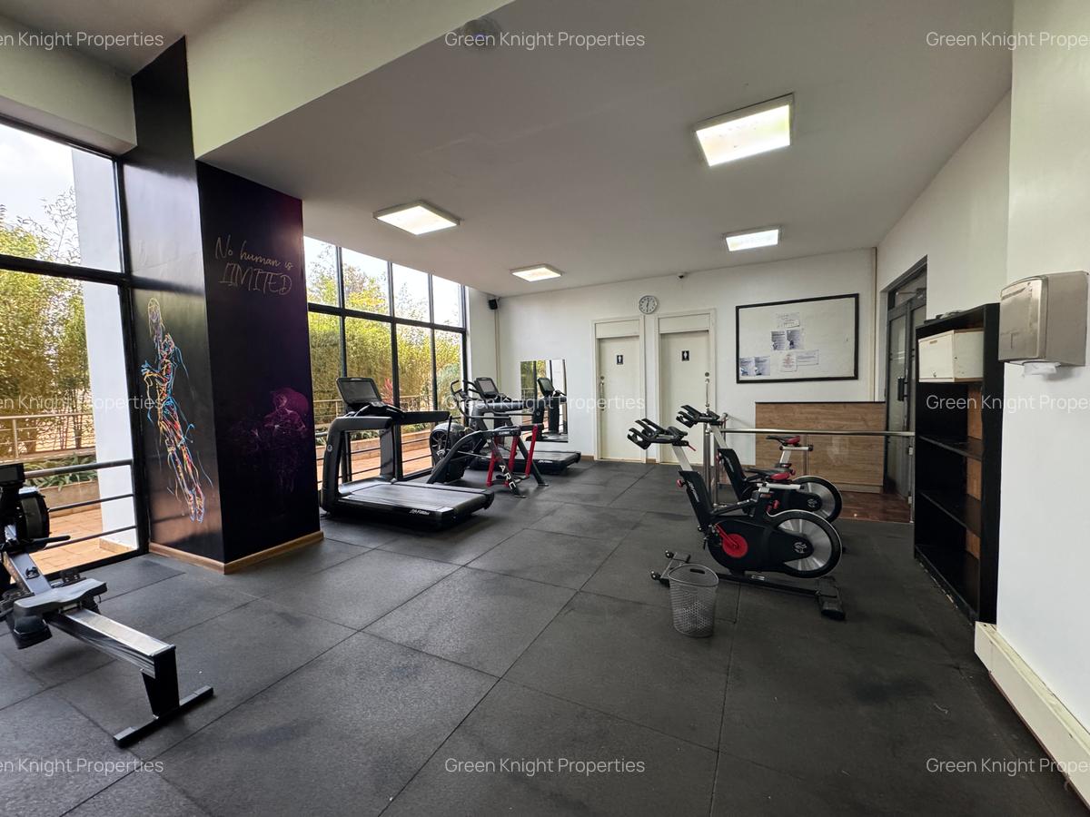 Serviced 2 Bed Apartment with En Suite in Westlands Area - 18