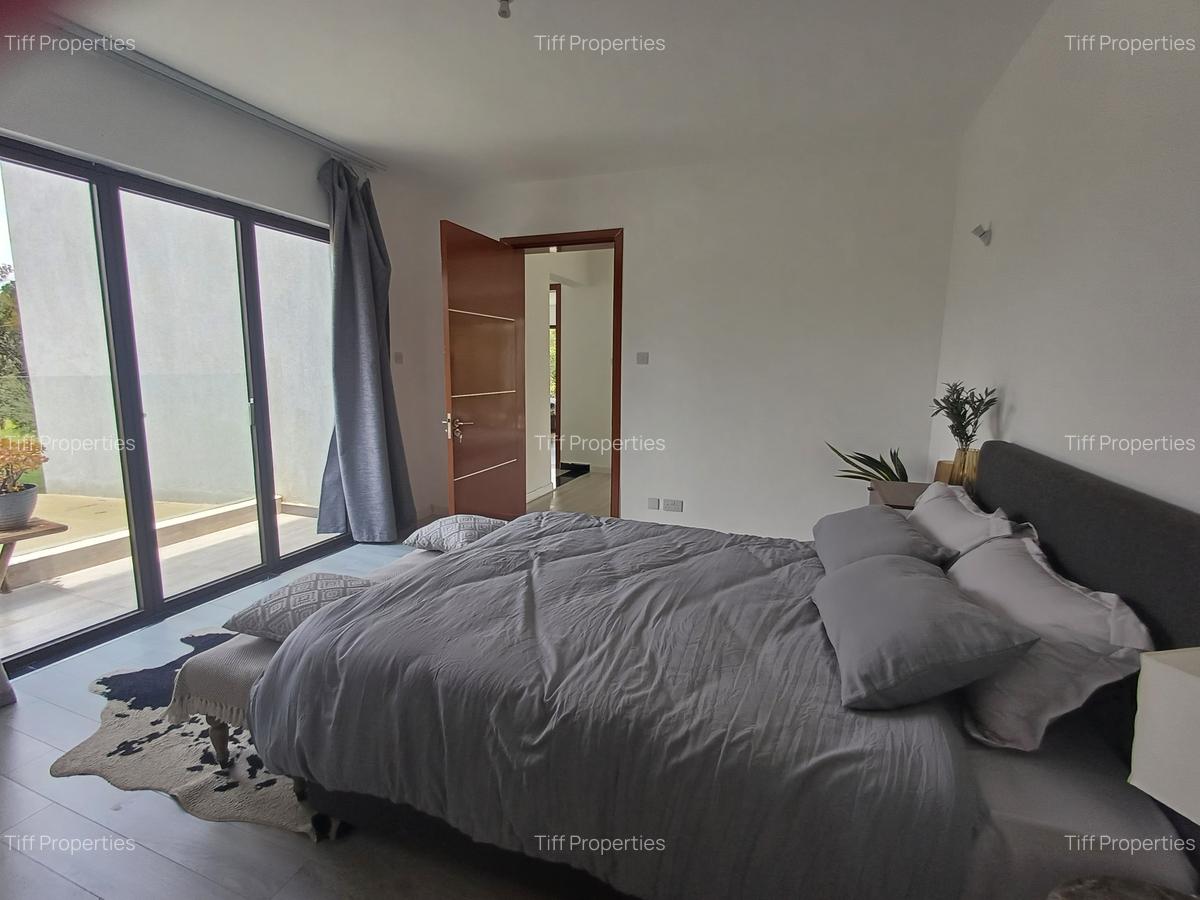 5 Bed Townhouse with En Suite in Karen - 16