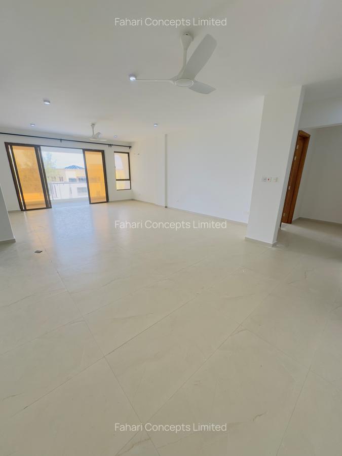 3 Bed Apartment with En Suite in Nyali Area - 3