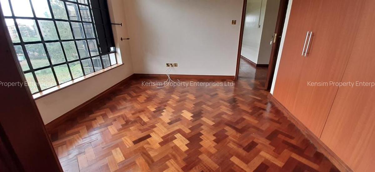 4 Bed Townhouse with En Suite in Runda - 16