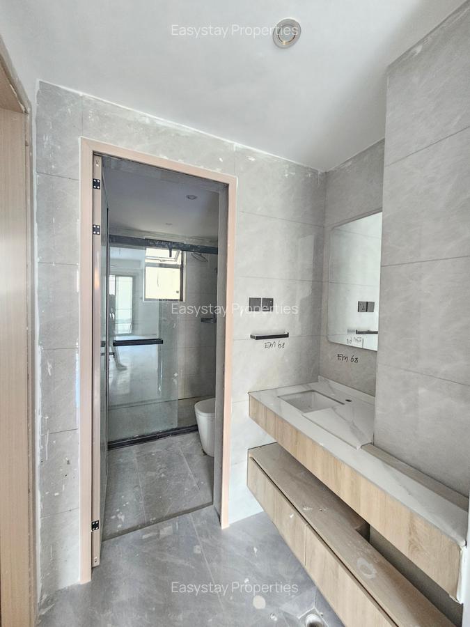 2 Bed Apartment with En Suite in Riverside - 4