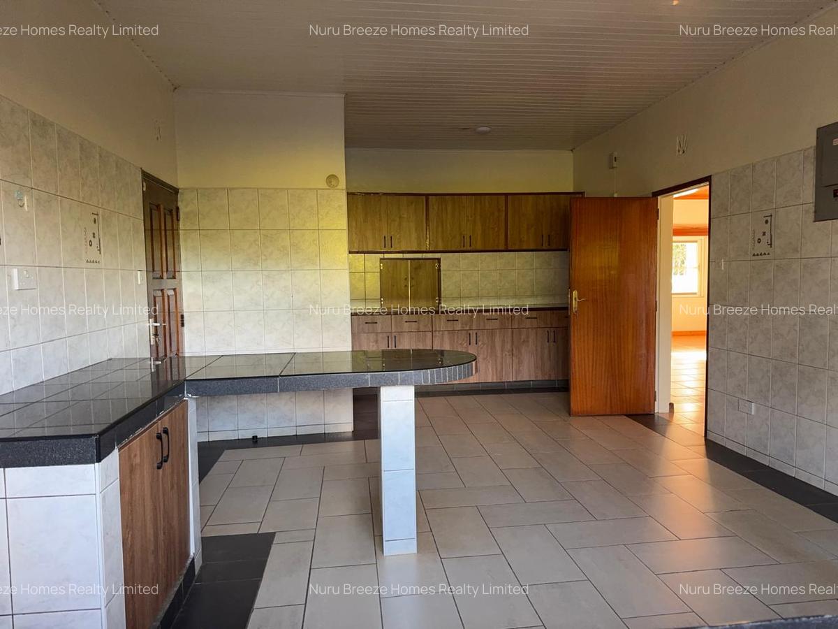 3 Bed House with En Suite in Runda - 17