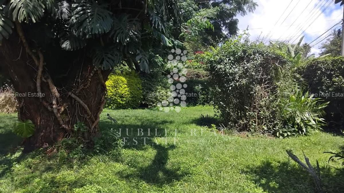 0.75 ac Land in Kitisuru - 1
